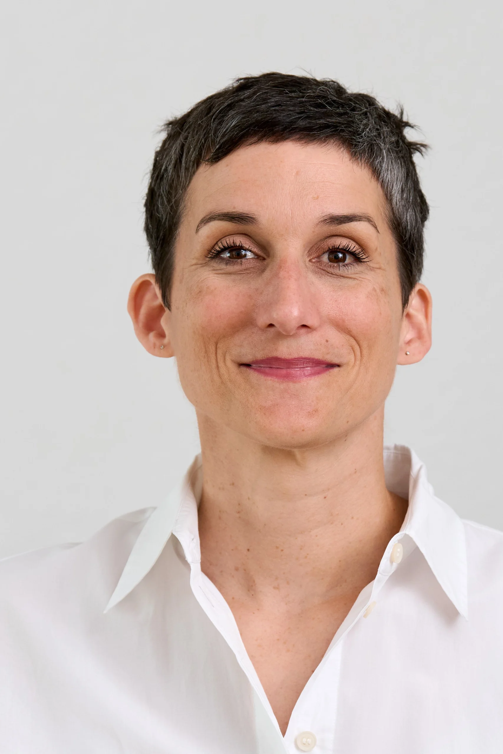 Helene_Hucho_4c_zuschnitt